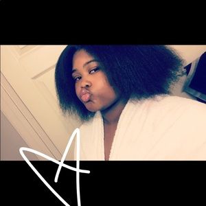 Meet your Posher, Talia